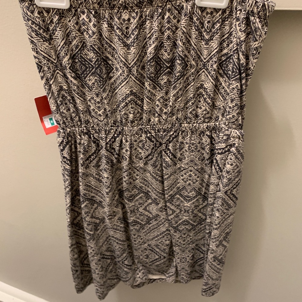 Mossimo black and white romper